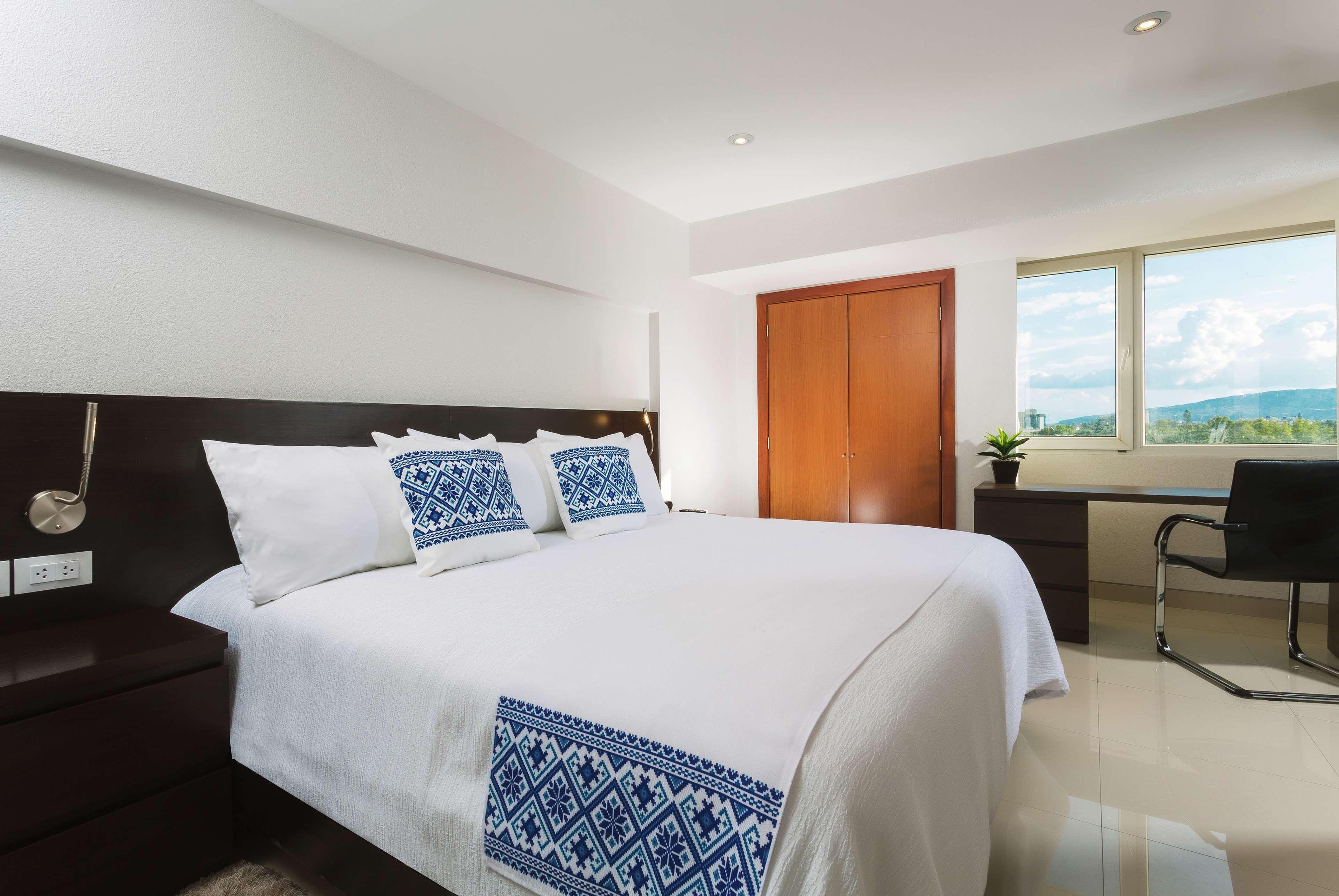 Hotel Indigo Guadalajara Expo By Ihg Exterior photo