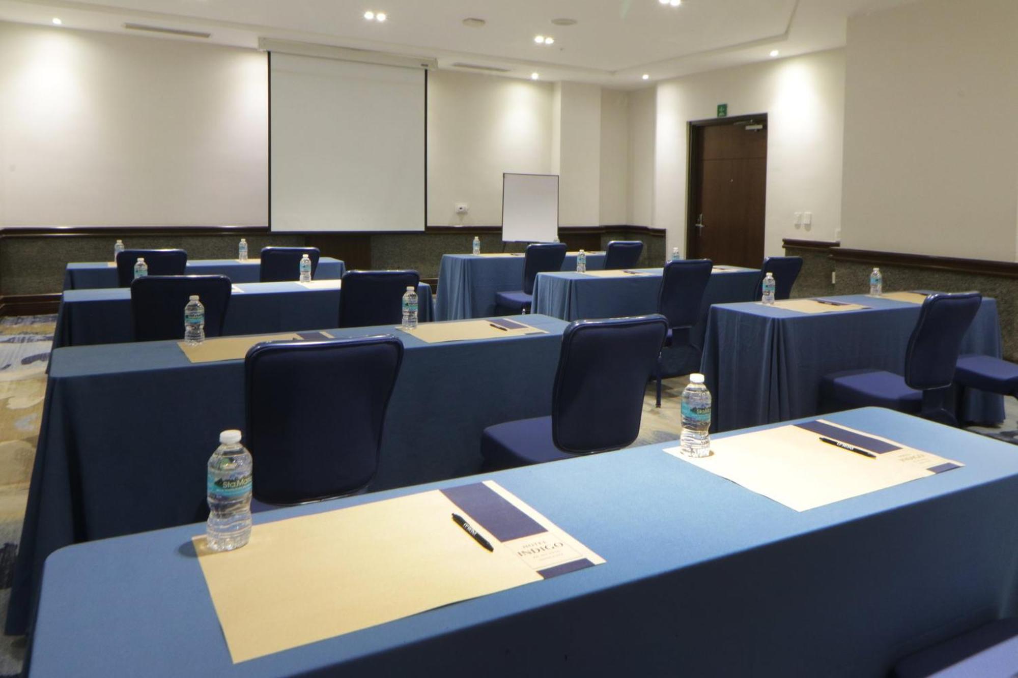 Hotel Indigo Guadalajara Expo By Ihg Exterior photo