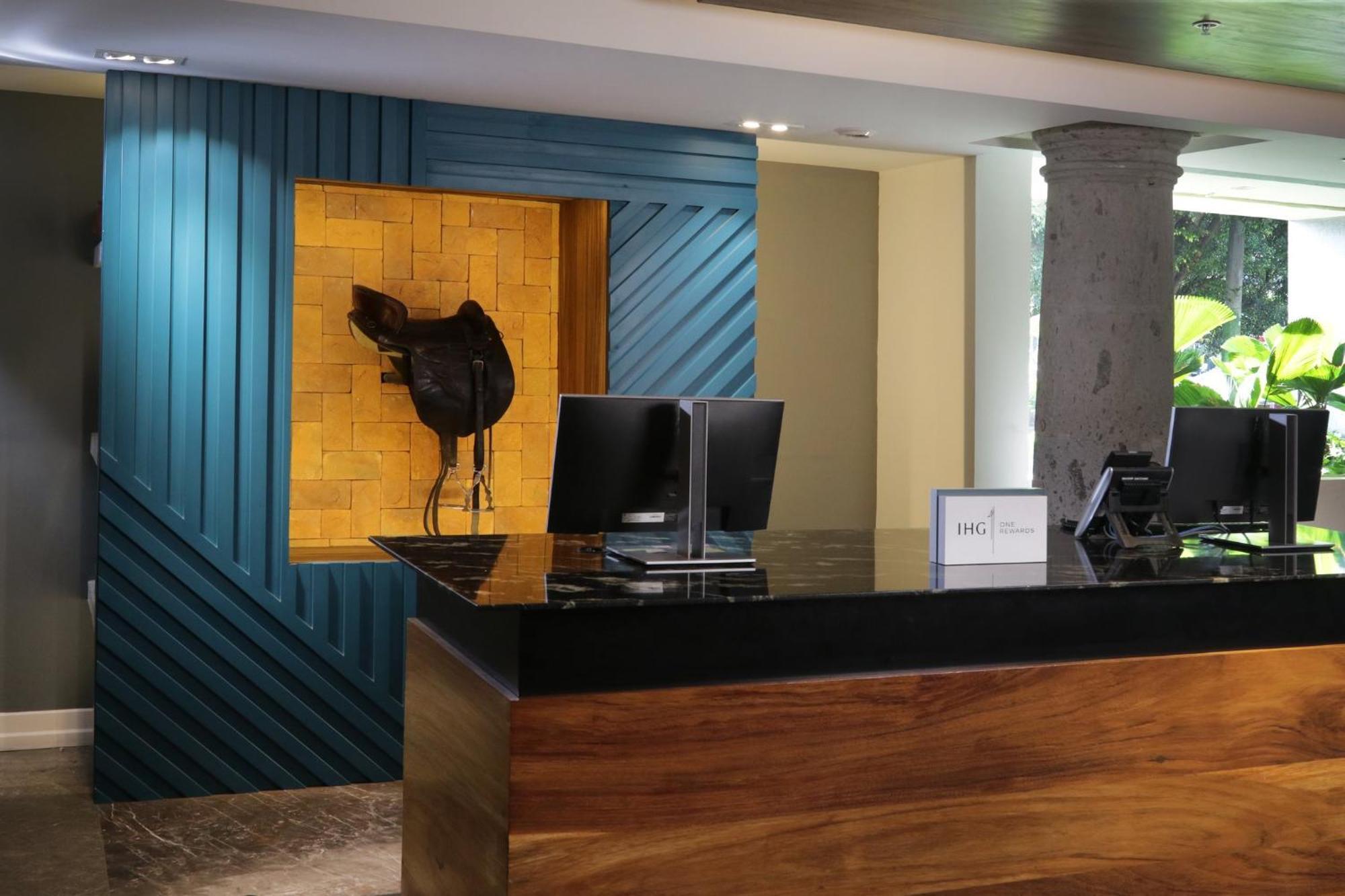 Hotel Indigo Guadalajara Expo By Ihg Exterior photo