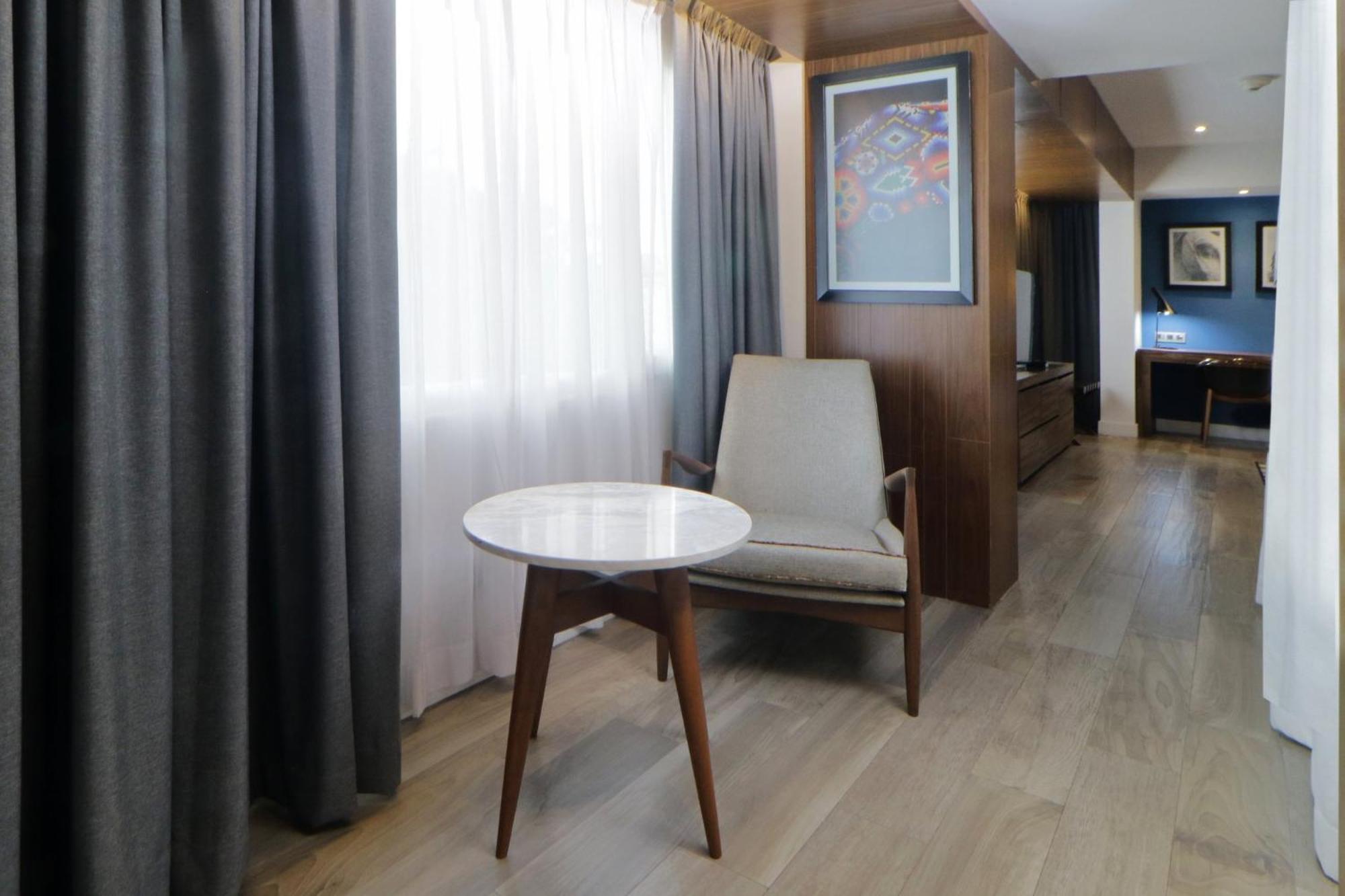 Hotel Indigo Guadalajara Expo By Ihg Exterior photo